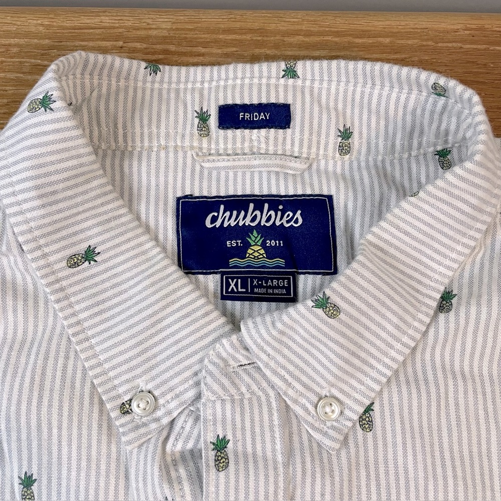 Chubbies The Friday Shirt SS XL Men's White Grey Striped Pineapple Button Down - Picture 3 of 13